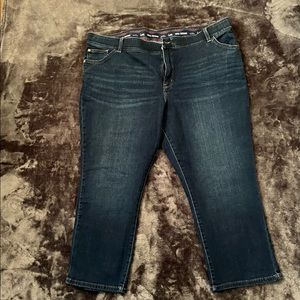 2/20 or 3 for 24 Lee 24W jeans